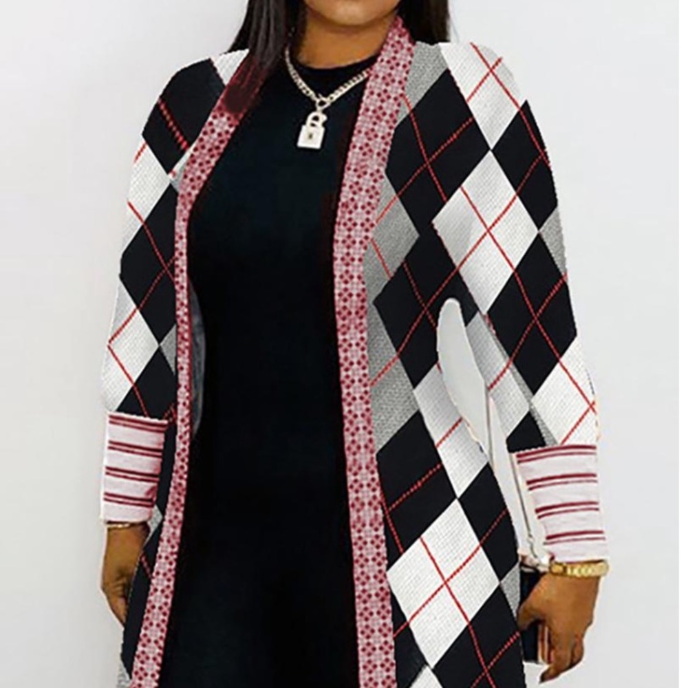 Women’s Argyle Black & White Print Cardigan - NWT - Picture 2 of 3